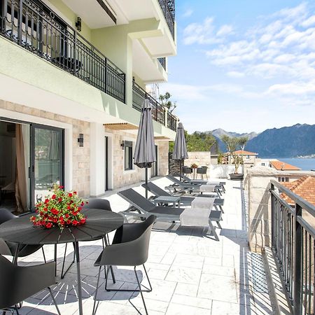 קוטור Dekaderon Lux Apartments מראה חיצוני תמונה