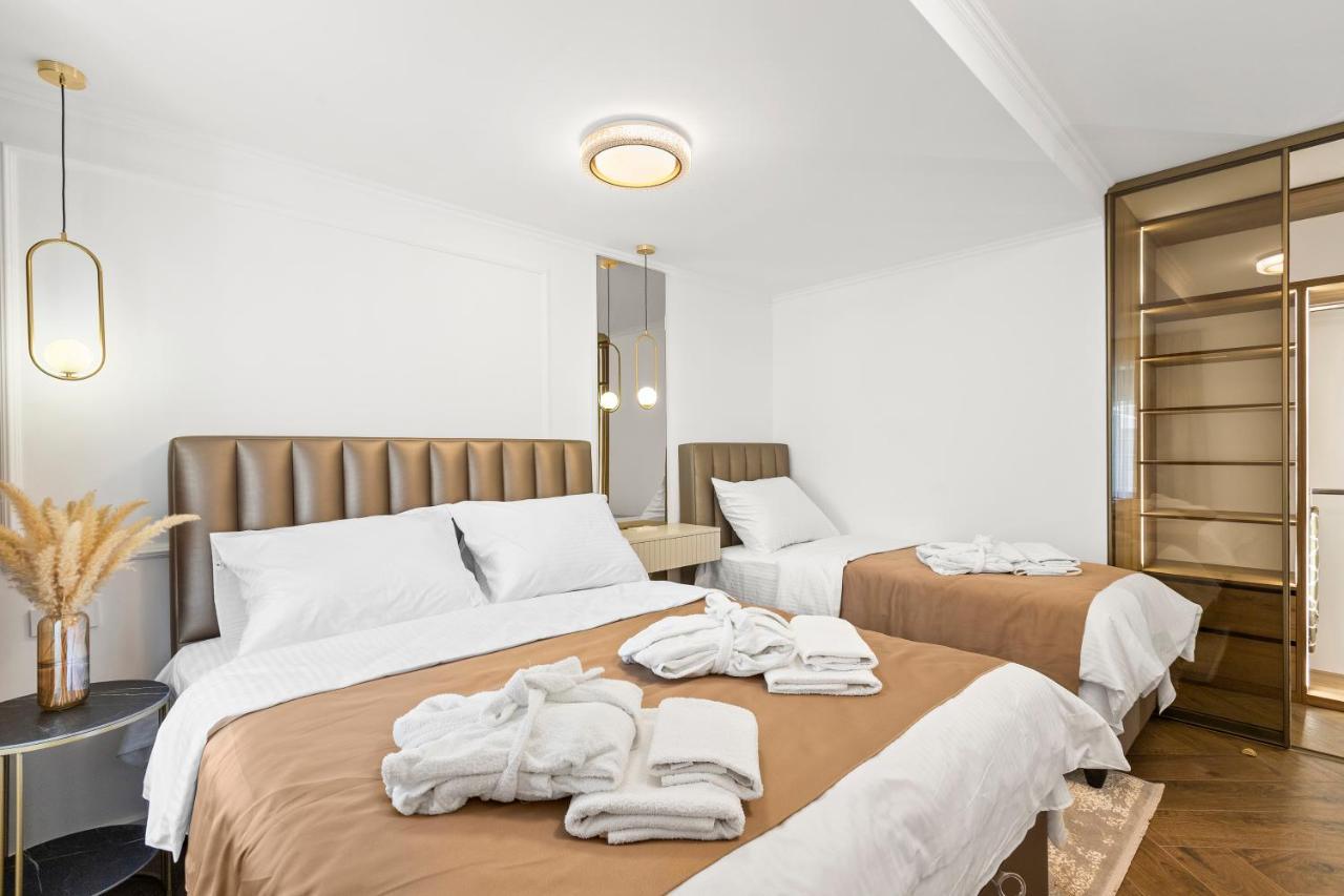 קוטור Dekaderon Lux Apartments מראה חיצוני תמונה