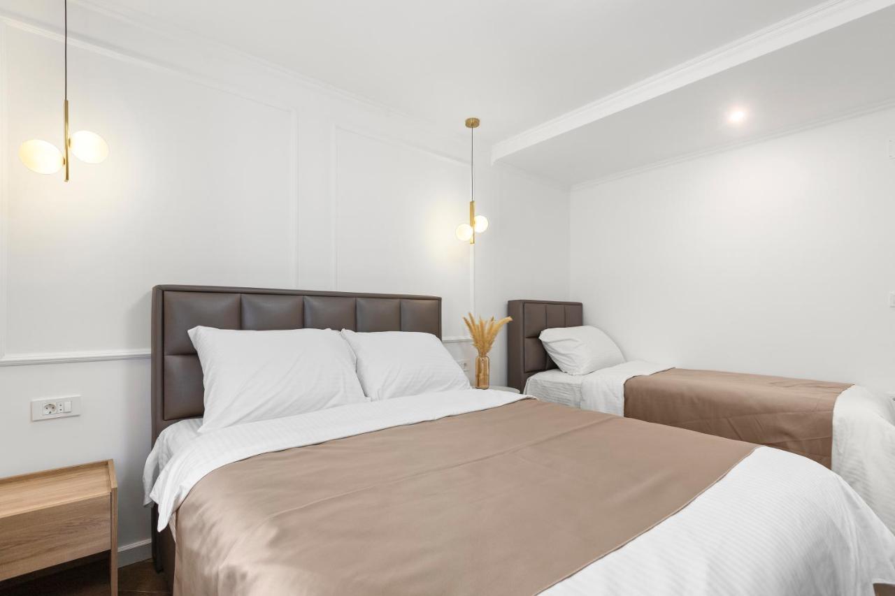 קוטור Dekaderon Lux Apartments מראה חיצוני תמונה