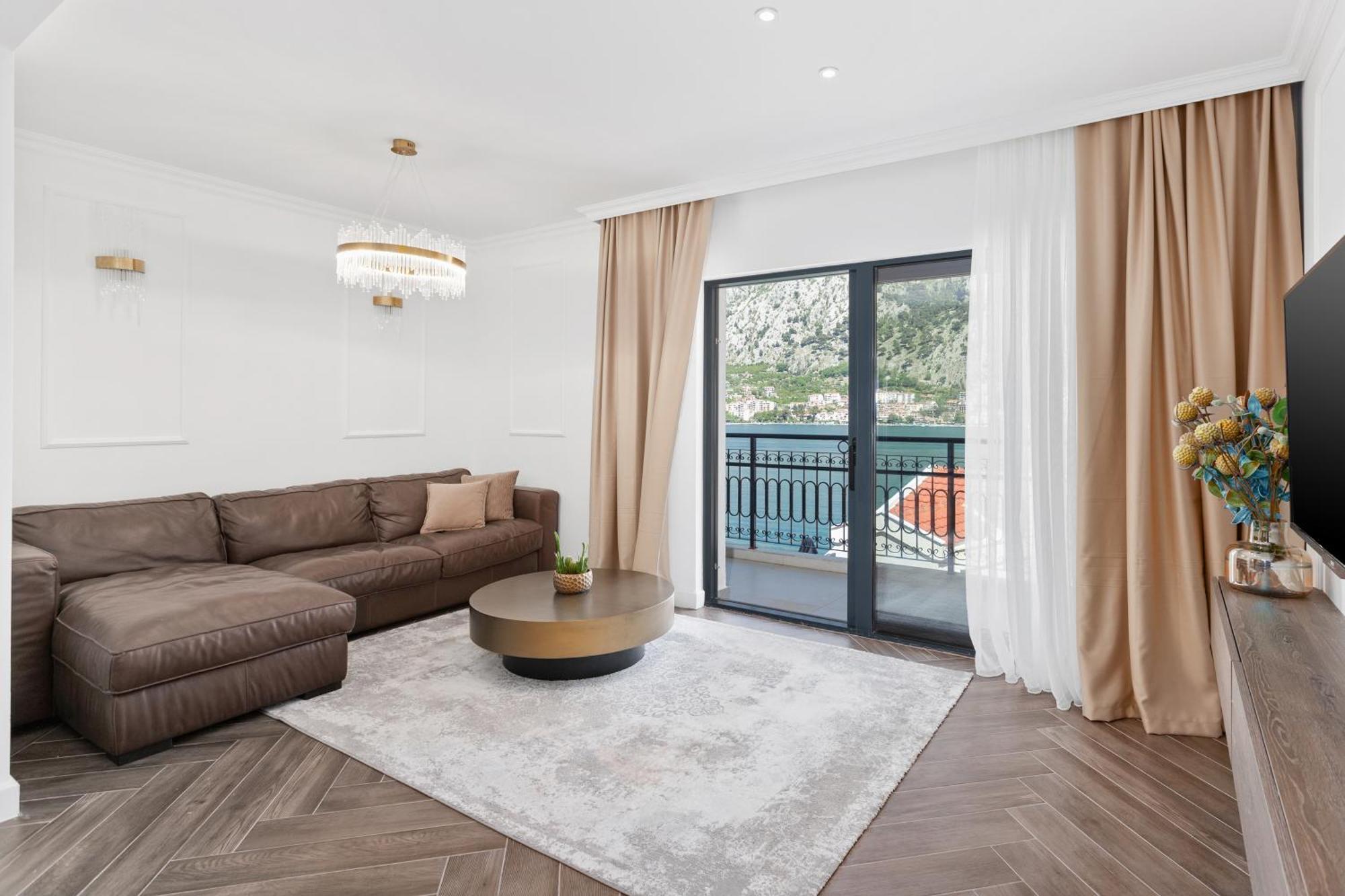 קוטור Dekaderon Lux Apartments מראה חיצוני תמונה